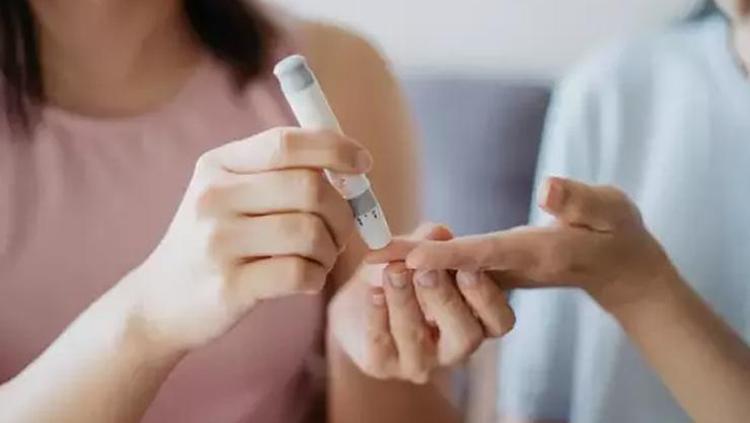 Dünya sağlığı tehdit altında Son 30 yılda hızla yayılan sessiz salgın korkutuyor, vaka sayısı 800 milyonu aştı, tehlike çanları çalıyor