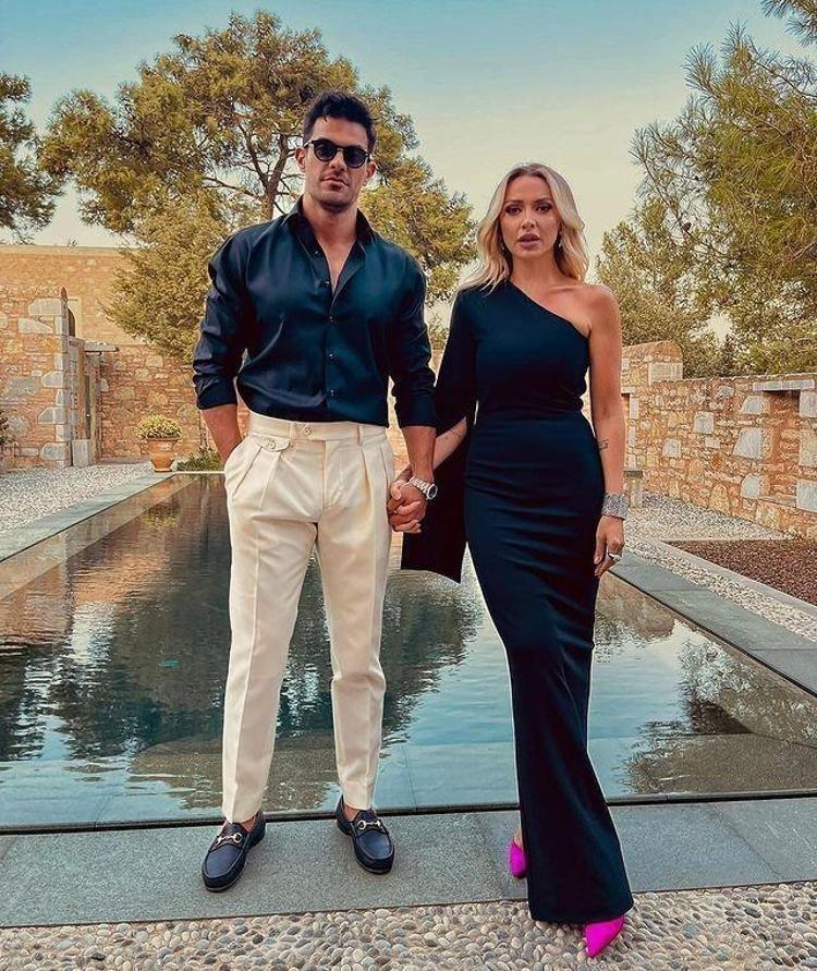 Hadise yeni aşkıyla poz verdi Eski eşinin hamlesi şaşkına çevirdi