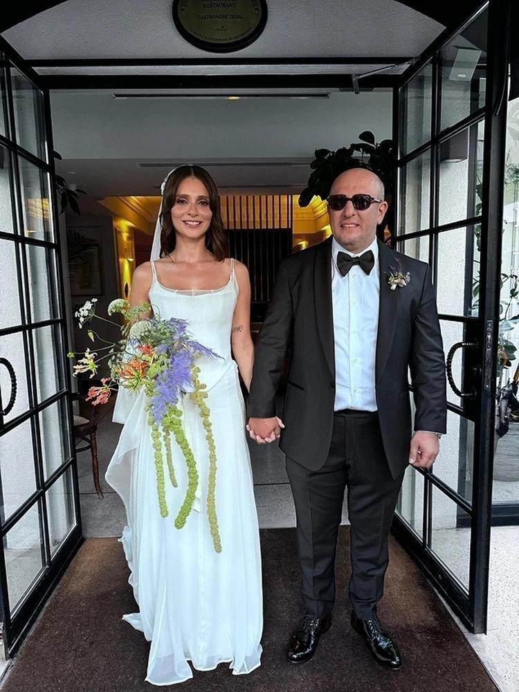 EFE TUNCER VE BİRKAN SOKULLU NİKAH ŞAHİDİ OLDU