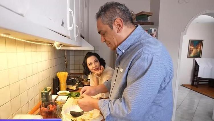 Şarkılarıyla doksanlı yıllara damgasını vuran Egeden eviyle ilgili itiraf
