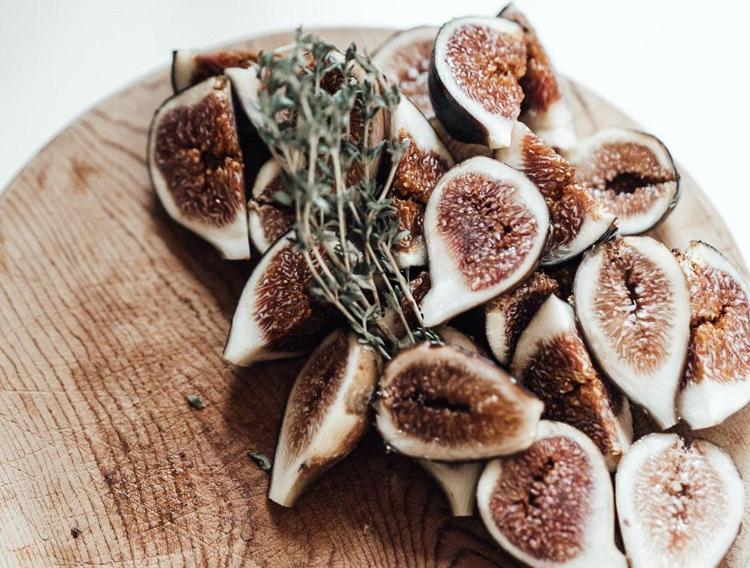 KALP SAĞLIĞINI KORUYOR