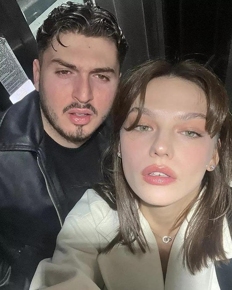 ARKASINDAN KONUŞMAM