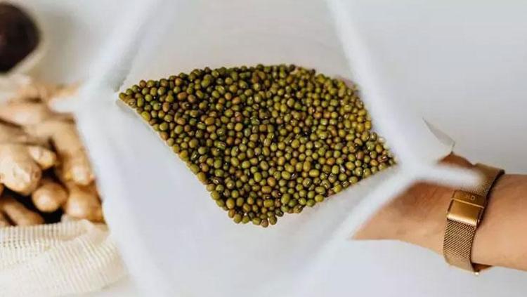 Salatasını yapıp kaşık kaşık yiyin Kimse değerini bilmiyor: Bağırsakları makine gibi çalıştırıyor, hormon dengesini koruyor