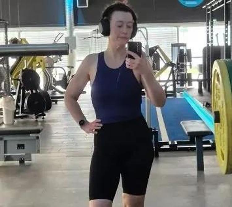 32 yaşında 72 kilo birden verdi: Yağları yakmanın ve mum gibi erimenin sırrı meğer gözümüzün önündeymiş....