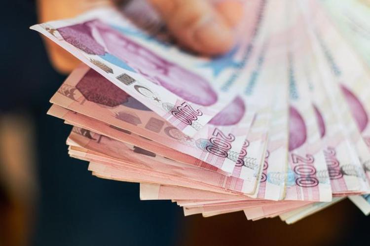 ‘İŞÇİ TARAFI 25 BİN TL’NİN ALTINDA BİR RAKAMA İMZA ATMAZ’