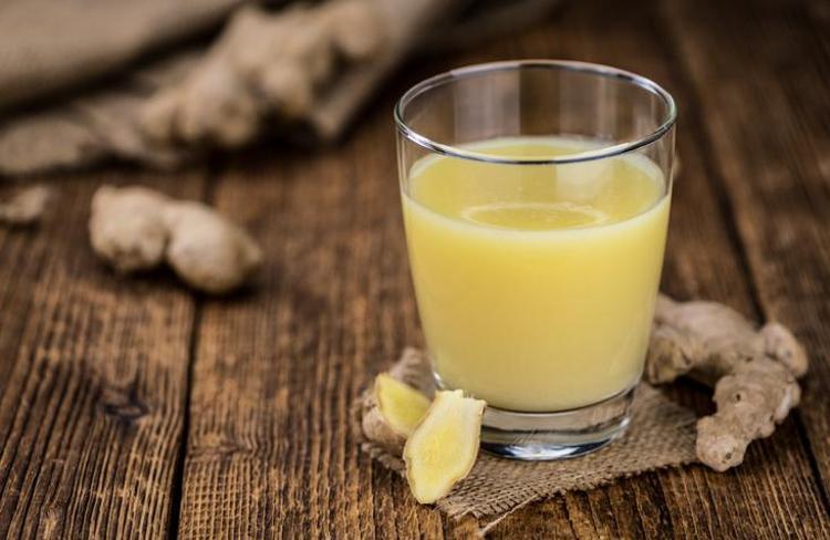 Üstüne 1 damla limon sıkınca böbrekleri diyalizin pençesinden kurtarıyor Bağırsakları fokur fokur çalıştıran C vitamini kralı