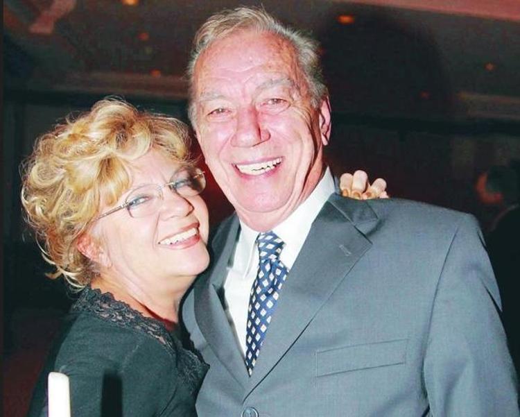 Nevra Serezliden yıllar sonra bir itiraf geldi Oğlumu görmek istemedim, hemşire beni payladı