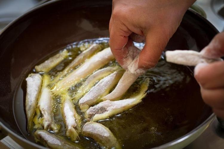 Tüm zamanların en düşük fiyatını gördü Bir parça limonla pişirince etkisi 50 kat artıyor Dünyanın en zengin omega-3 kaynağı
