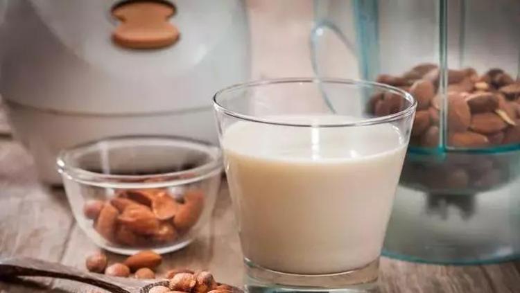 Dünyada bardak bardak içiliyor, Türkiyede yüzüne bakan yok Magnezyum, mineral ve kalsiyum deposu: Tıkalı bağırsakları anında açıyor