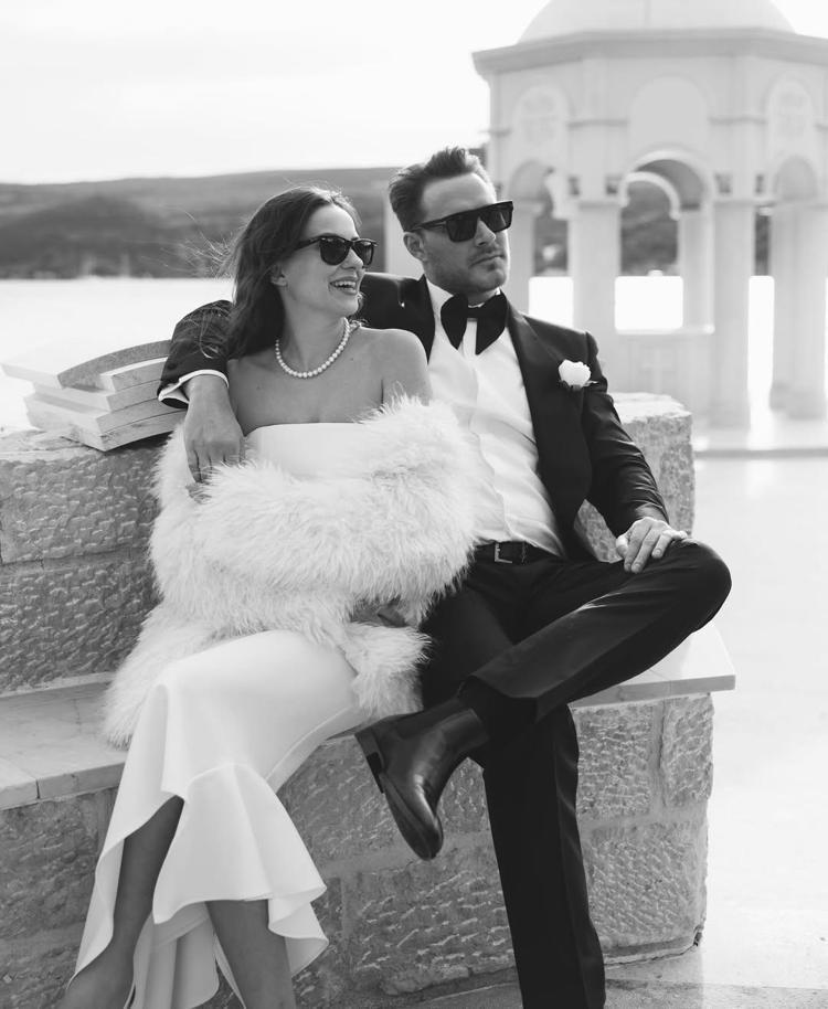 Yakışıklı oyuncu Burak Çelik evlendi Mutlu son