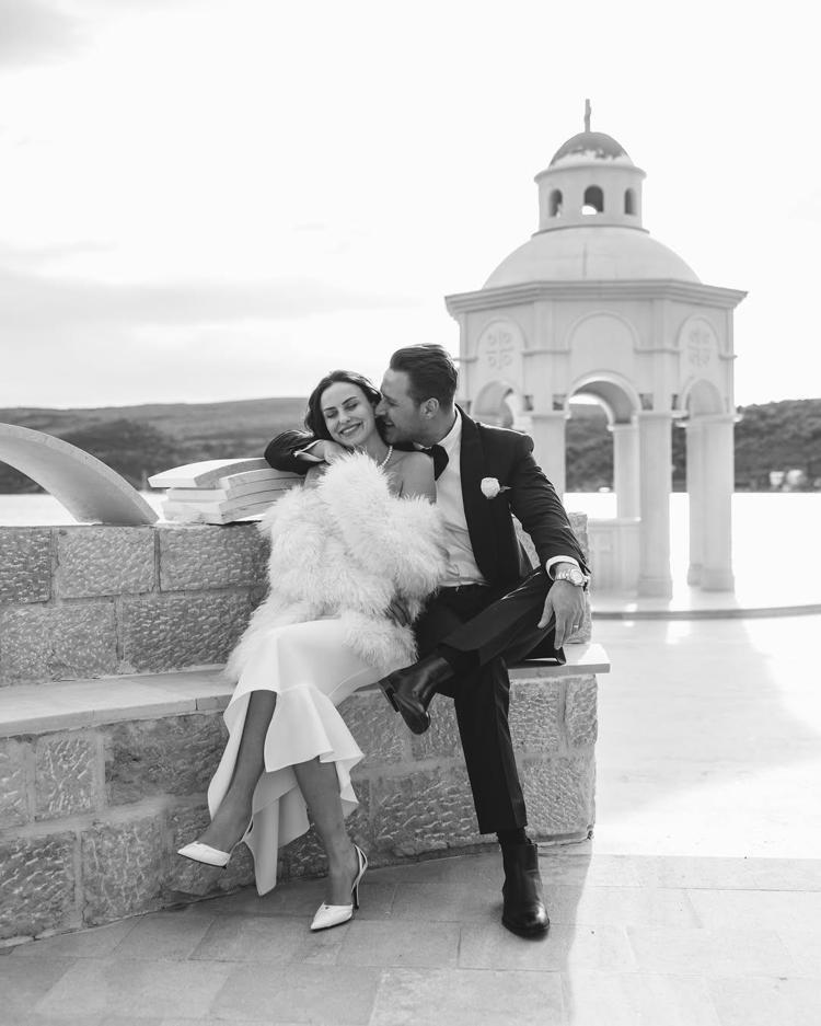 Yakışıklı oyuncu Burak Çelik evlendi Mutlu son