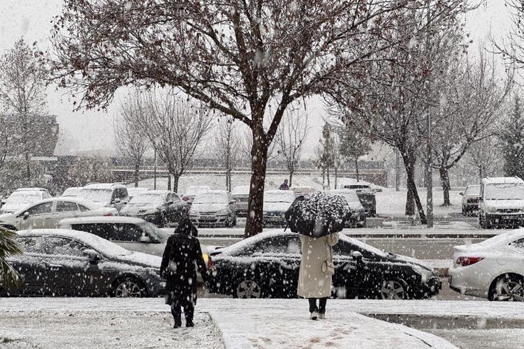 Son dakika uyarısını Meteoroloji verdi: Kar yağışları yurdun büyük kısmında etkili olacak, çığ ve buzlanmaya dikkat