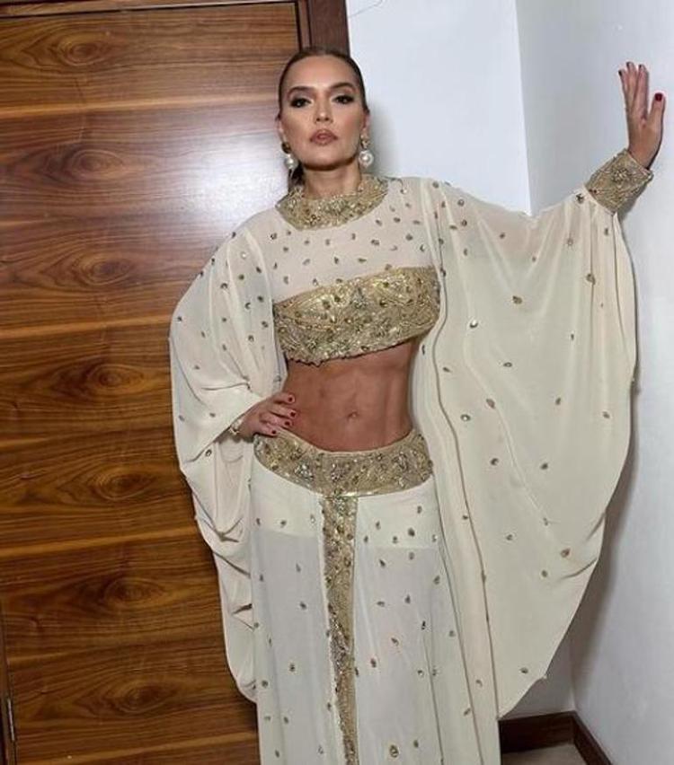 DEMET AKALIN ÖLÜMDEN DÖNDÜ