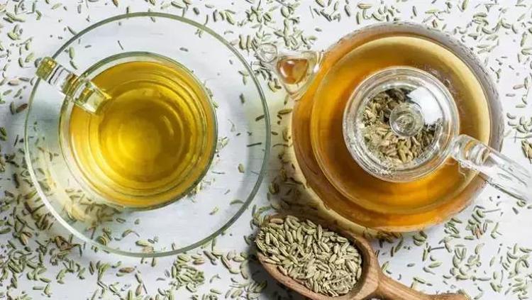 Sindirim ilaçları yanından bile geçemiyor Gaz giderici ve şişkinlik azaltıcı özelliği ile bir numara: Bardak bardak içenin midesi bayram ediyor