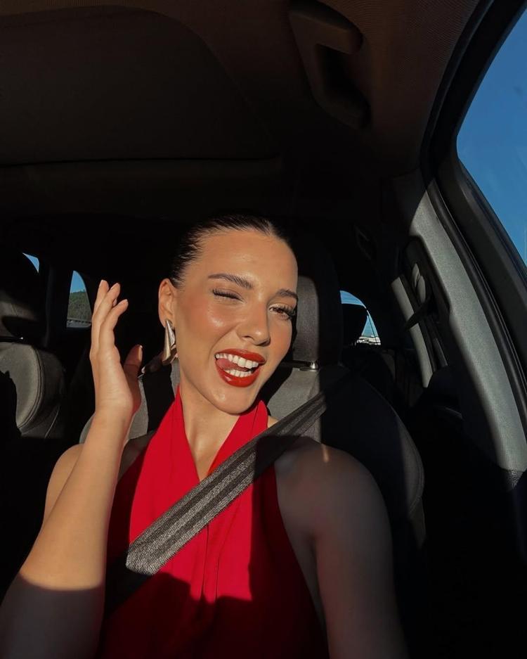 Mahassine Merabet: Evlilik önemli karar 'olmazsa boşanırım' demem - Son ...