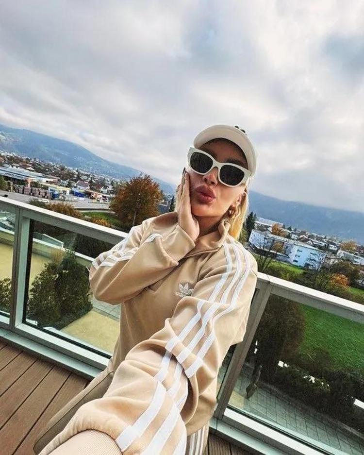 İrem Dericiden şaşırtan itiraf: Türkiyenin en çirkin kadınıydım ama...