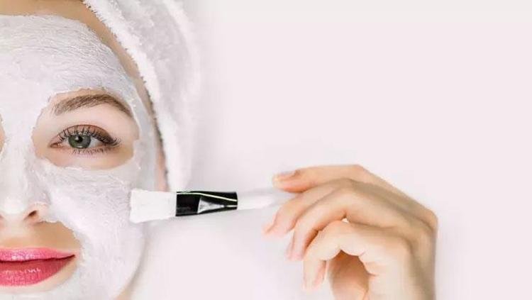 CİLT BAKIM İÇİN DOĞAL MASKE TARİFİ