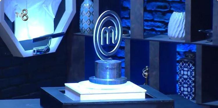 Masterchefte şampiyonluk için nefesler tutuldu Finale kalan ilk isim belli oldu