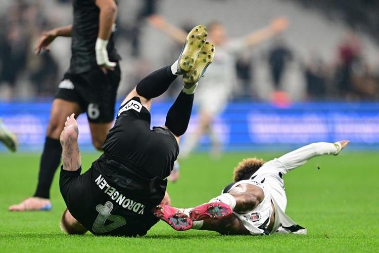 Beşiktaş Samsunspor maçında gol sesi çıkmadı Kartal evinde kazanamadı