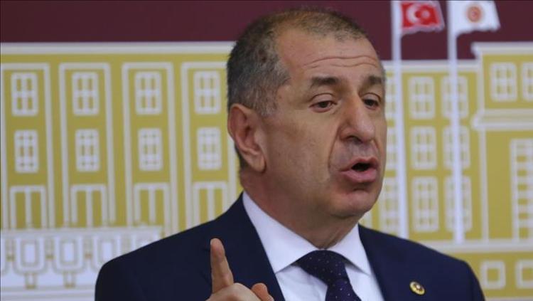 Ümit Özdağ serbest bırakılacak mı Ümit Özdağ’a ne oldu, tutuklandı mı Gözaltına alınan Ümit Özdağ adliyeye sevk edildi
