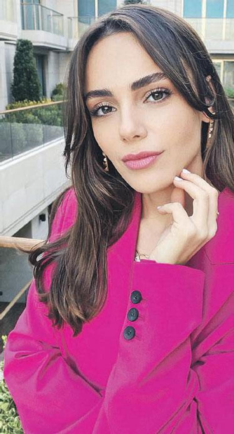 YAĞMUR TANRISEVSİN: