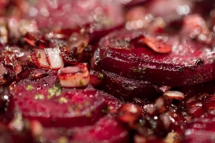 METABOLİZMAYI HIZLANDIRIR