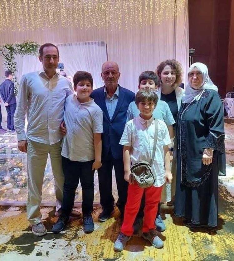ÇETİZ AİLESİ