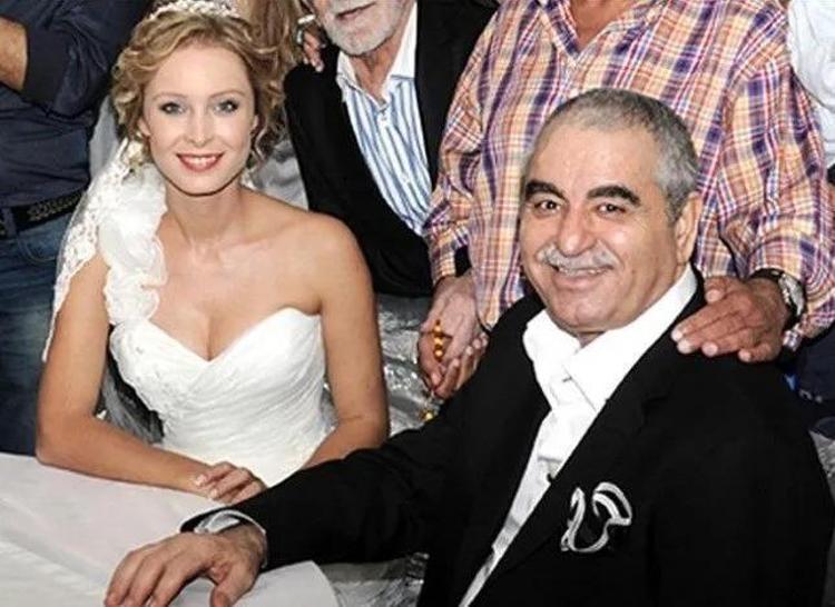 İbrahim Tatlıses ve küçük kızı Elif Adanın benzerliği yok artık dedirtti Aynı babasının kopyası