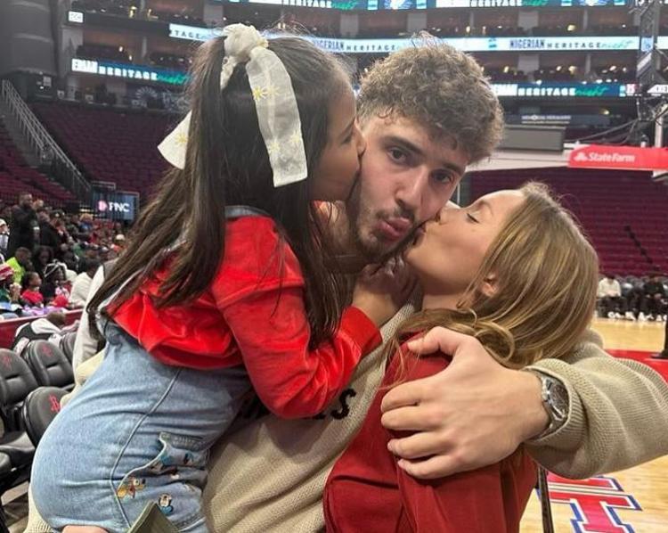 NBA All Star kadrosuna giren Alperen Şengünün sevgilisi Hannah Cherryi görenler hayran kalıyor