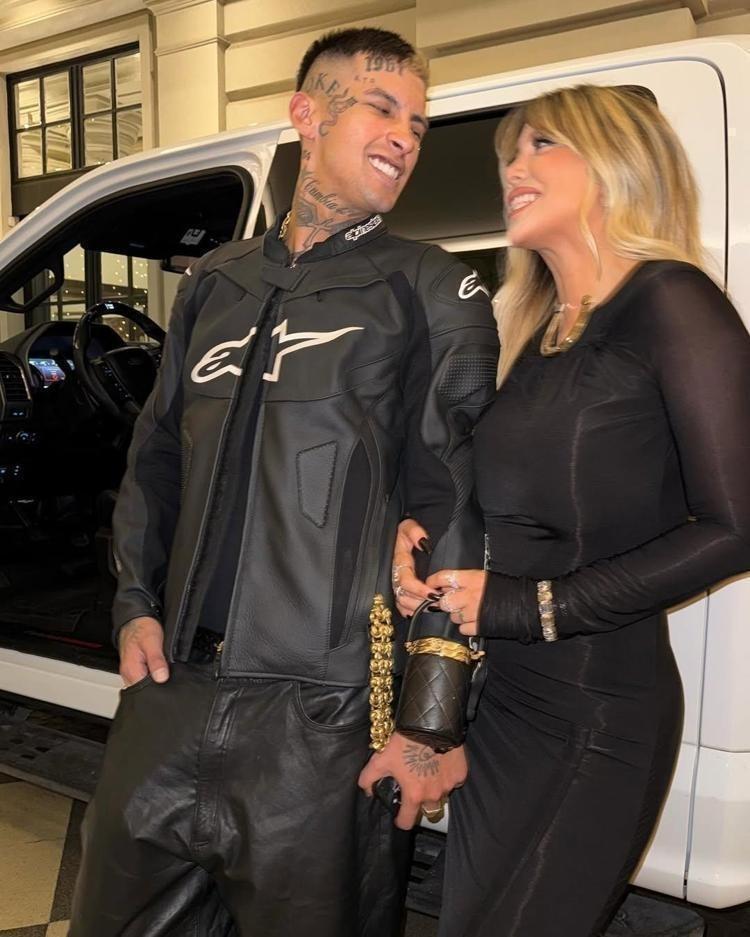 Mass Effect erotika Jinning porno animatsiyalar