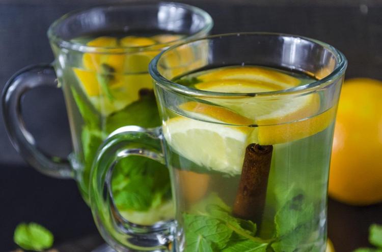 YAŞLANMA SÜRECİNİ AZALTIYOR