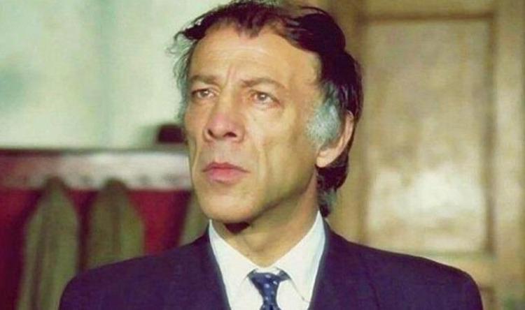 Yeşilçam’ın unutulmaz isimlerinden Münir Özkul’un hiç bilinmeyen oğlu Ferdi ortaya çıktı Bakın ne iş yapıyor