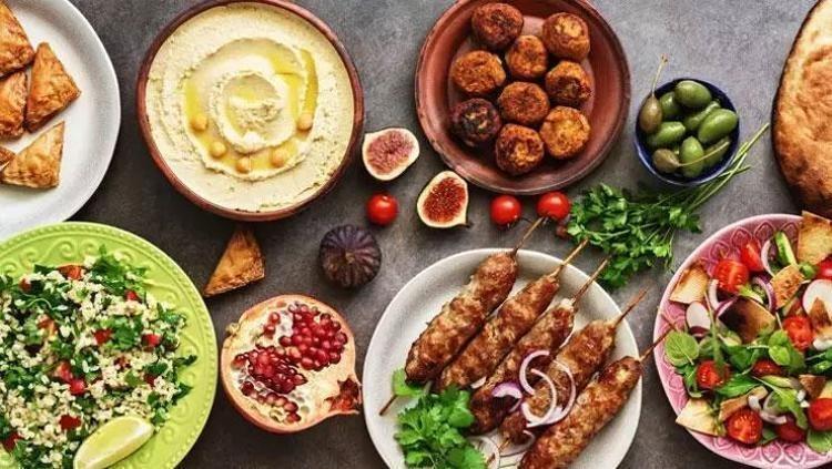 BUGÜN NE PİŞİRSEM DİYENLERE GÜNÜN MENÜSÜ