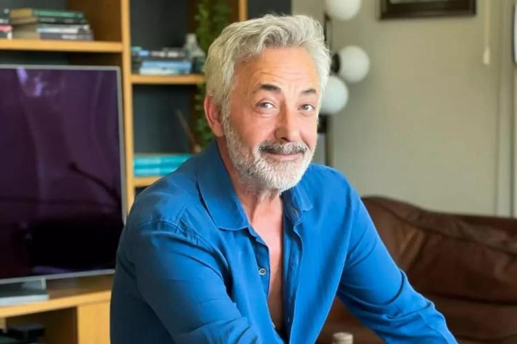 Arzum Onanla 27 yıllık evliliği bitmişti Mehmet Aslantuğ aşkı buldu