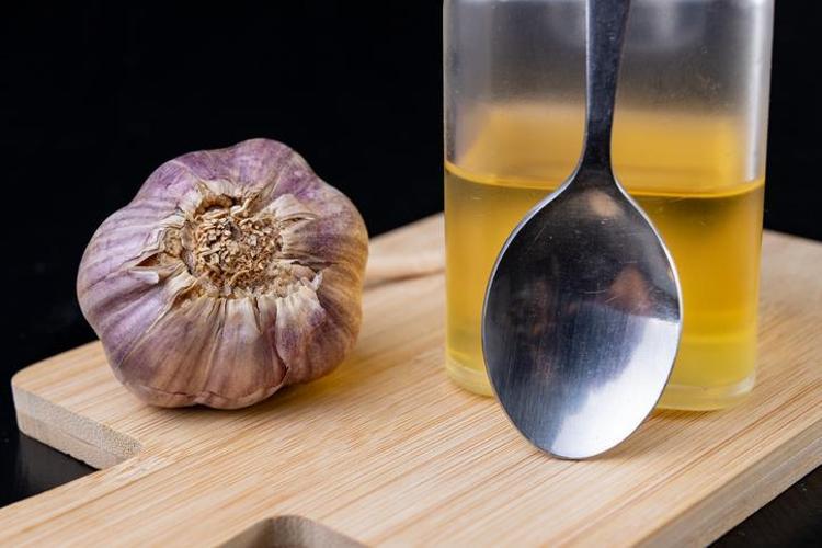 İkisini karıştırınca faydası 7 katına çıkıyor Haftada 3 gün kaşık kaşık yiyin: A, D, E ve K vitamini zengini, bağırsakları motor gibi çalıştırıyor