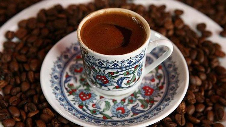 GELENEKSEL TÜRK KAHVESİ VE KIŞ İÇECEKLERİ