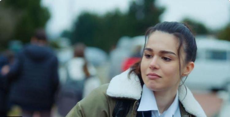 Sezen Aksu söyledi, gözyaşları sel oldu Benim babamın katili sensin