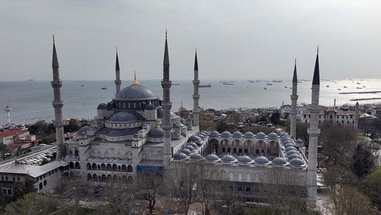 İSTANBUL, ANKARA, İZMİR CUMA NAMAZI SAATİ: 21 ŞUBAT