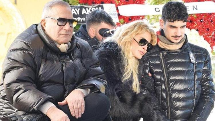 Anneye en acı veda Mehmet Ali Erbil, eski kayınvalidesinin cenazesine katıldı