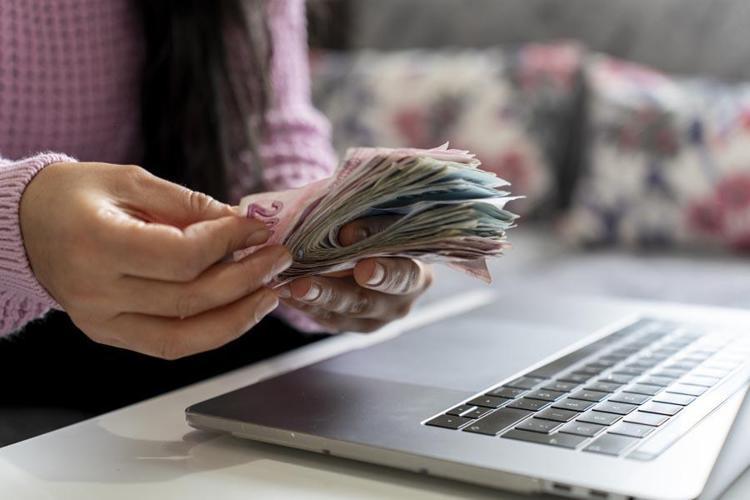 Emekli promosyonu 40 bin lira olur mu Emekli maaşı alanlar için kritik uyarı: Anlaşma yapmadan önce bu tarihe dikkat...
