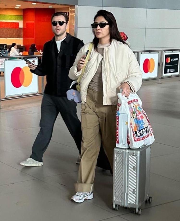 Aybüke Pusat’a sevgilisi Furkan Andıç’tan teknede doğum günü sürprizi