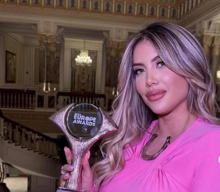 İSTANBULA GELDİLER