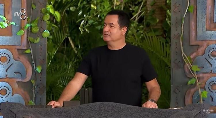 Survivor Yiğit Poyraz eleştirilerin hedefi oldu Oyunda dört kişinin yemeğini yedi