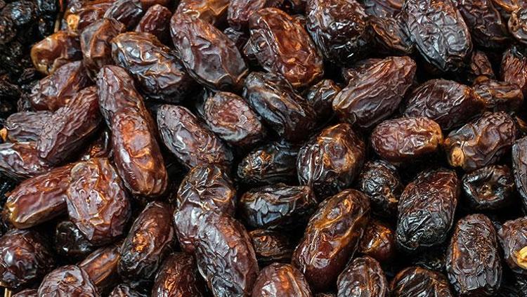 Hurmayı bu şekilde pişirin Asırlardır Ramazanda bu yöntem uygulanıyor: Bağırsak florasınını coşturuyor, tam bir enerji deposu