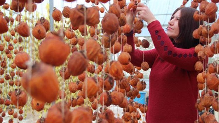 Hurmayı bu şekilde pişirin Asırlardır Ramazanda bu yöntem uygulanıyor: Bağırsak florasınını coşturuyor, tam bir enerji deposu