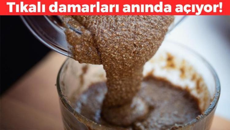 Tahinin üstüne 5 damla damlatın Pekmezle karıştırıp kaşık kaşık yiyin: Tıkalı damarları lavabo gibi açıyor, kan şekerini terazi gibi dengeliyor, sadece 3 malzemetle hazırlanıyor