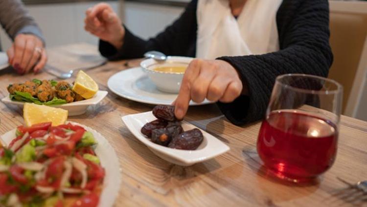 Ramazan ayında her sofrada var Her gün tüketiyoruz ama faydasını bilen yok: Kalp, kemik, beyin... Hepsine etki ediyormuş