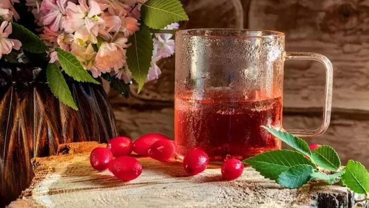Ramazanın vazgeçilmezi sofraları süslüyor Tanesi 5 ila 10 TLden satılıyor: 1 kilosu için en az 55 yumurta kullanılıyor