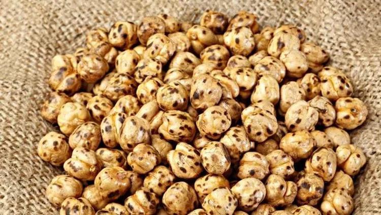 Kalbi zırh gibi koruyor Bitkisel protein kaynağı: 1 avuç yiyince şifa dağıtan tek besin