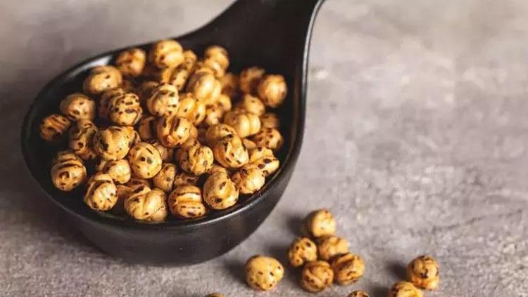 Kalbi zırh gibi koruyor Bitkisel protein kaynağı: 1 avuç yiyince şifa dağıtan tek besin